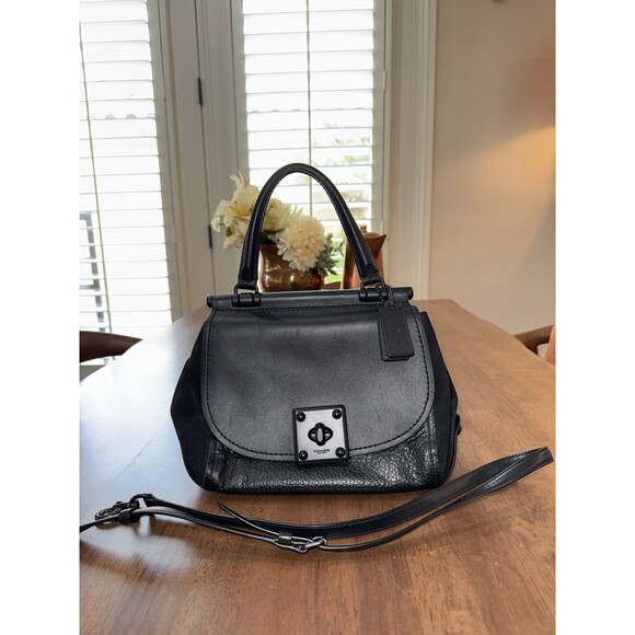 Coach Black Crossbody Bag: Missing hang tag! - Picture 2 of 16
